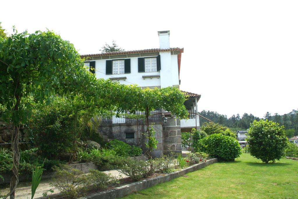 Отель Quinta Das Vessadas Каштелу-ди-Пайва Экстерьер фото